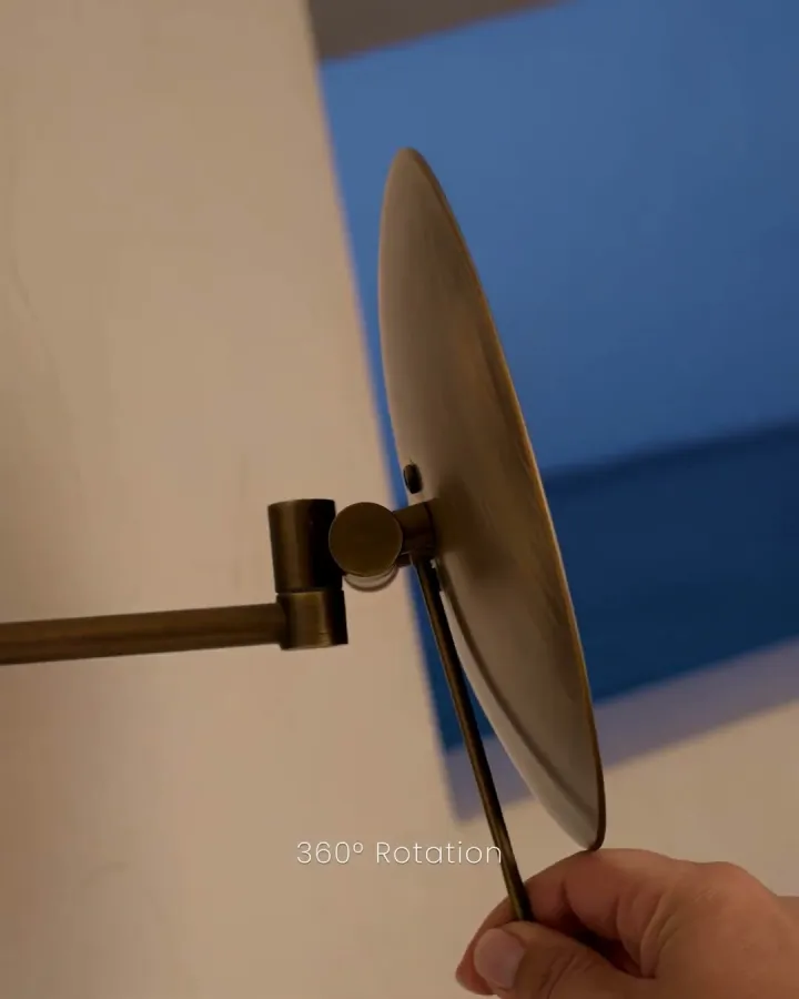 Poster frame from the video “Cosmetic Mirror X3 with LED”